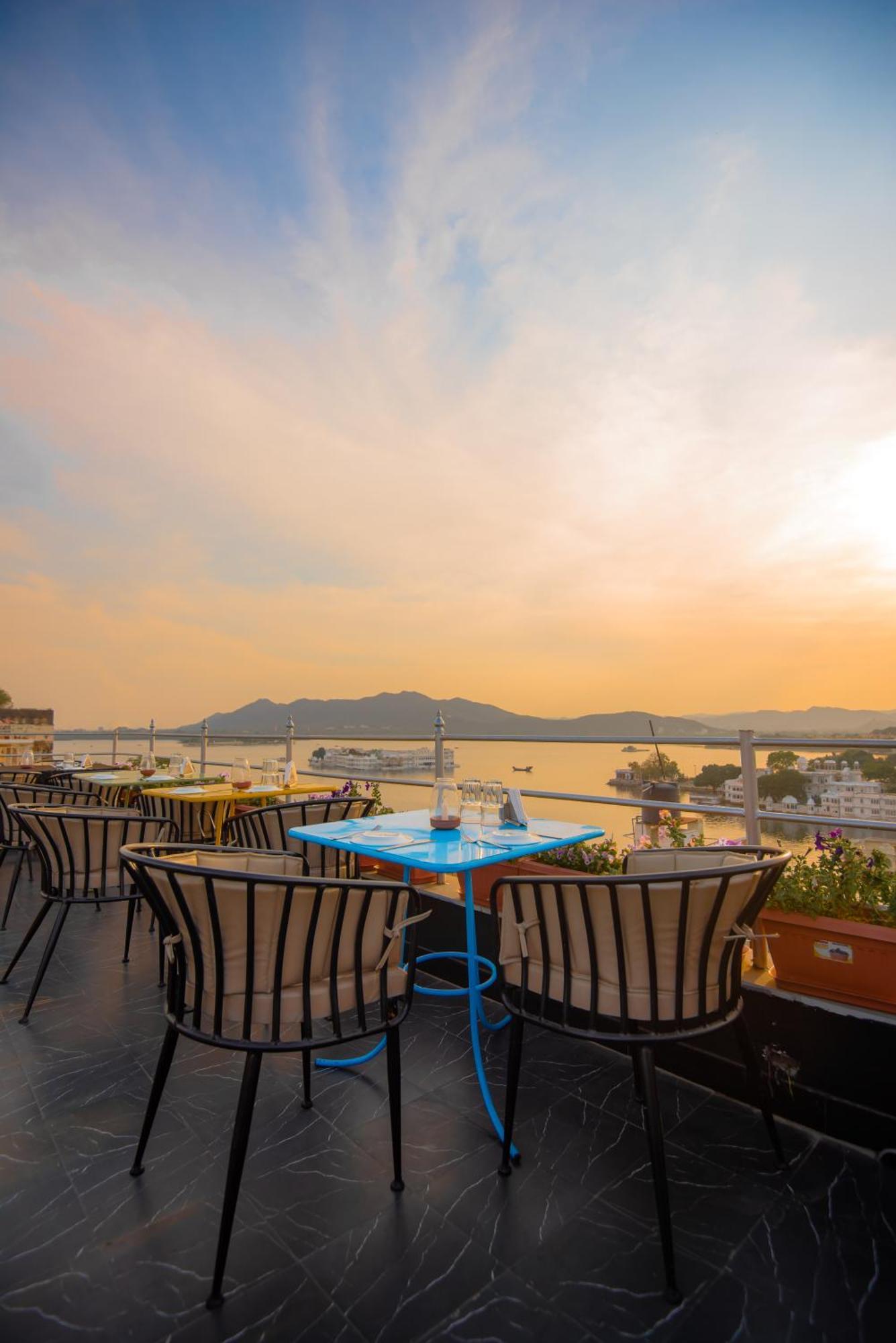 Hotel Pratap Bhawan Udaipur Eksteriør bilde